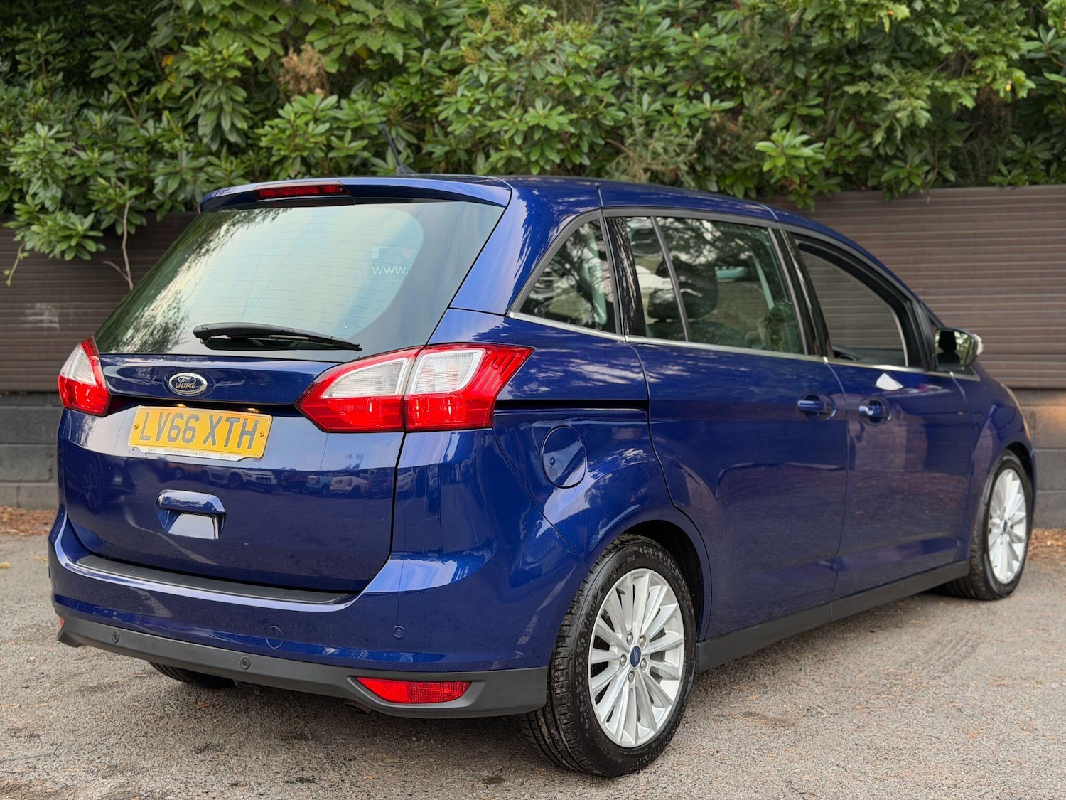 Used Ford Grand C-Max 2016 for sale - 76109803: Photo 6