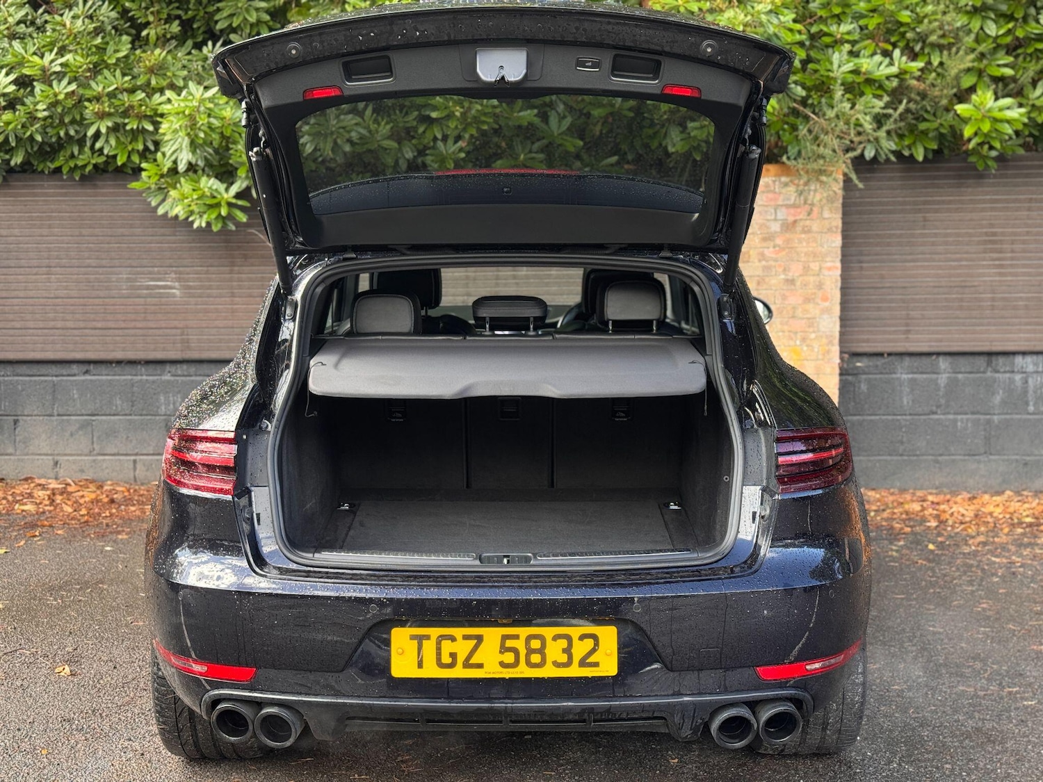 Vehicle 29