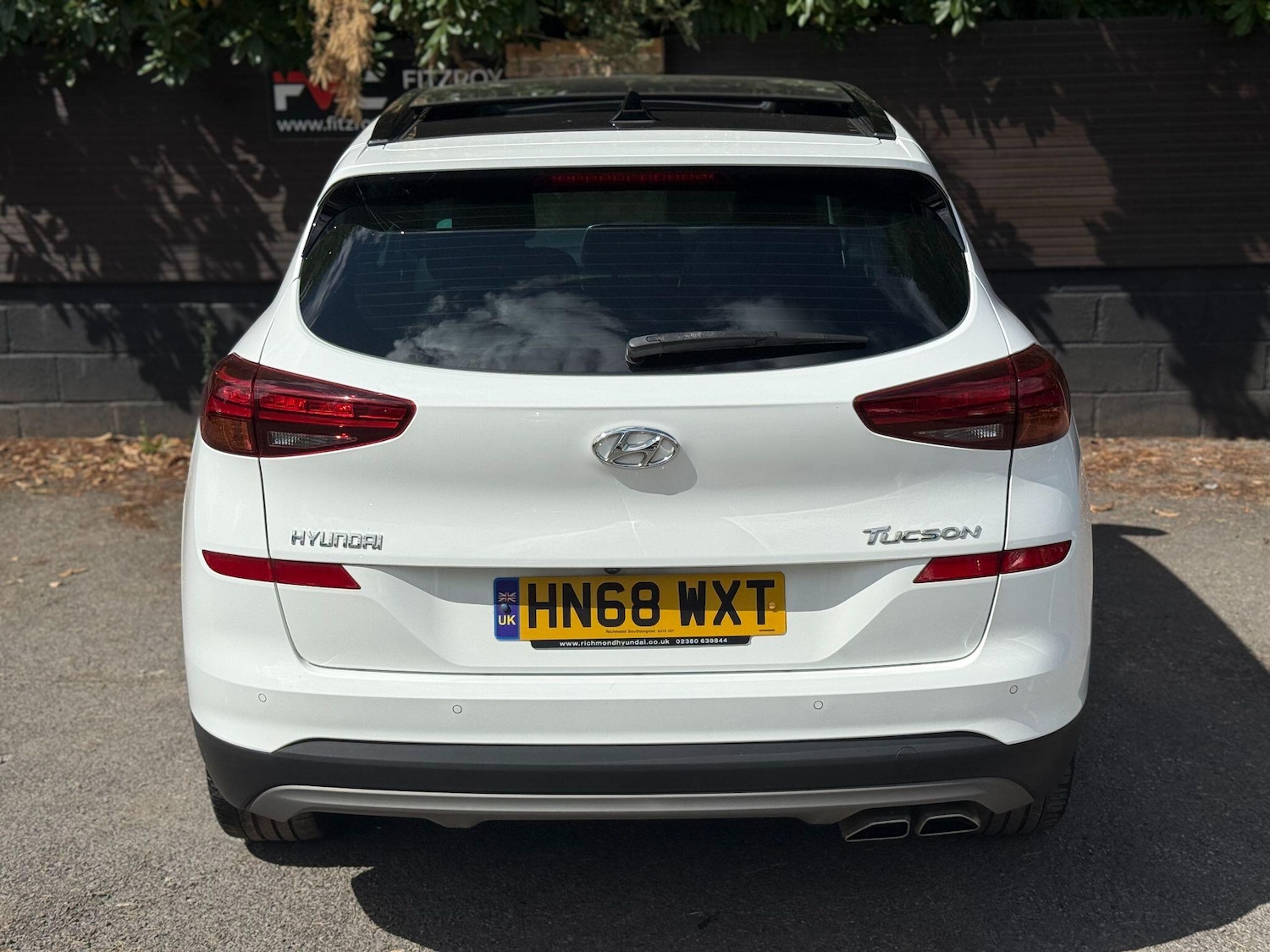 Vehicle 28