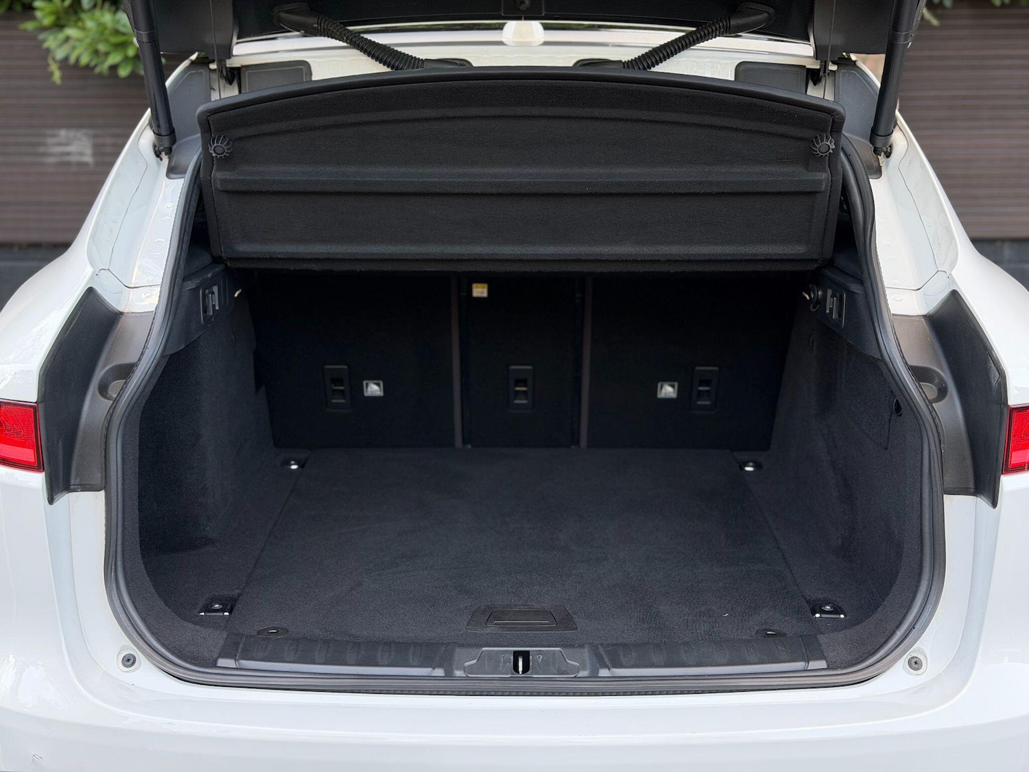 Vehicle 33