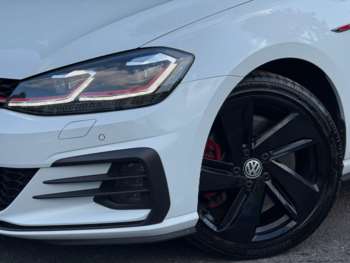 Used Volkswagen Golf 2019 for sale - 74653797: Photo