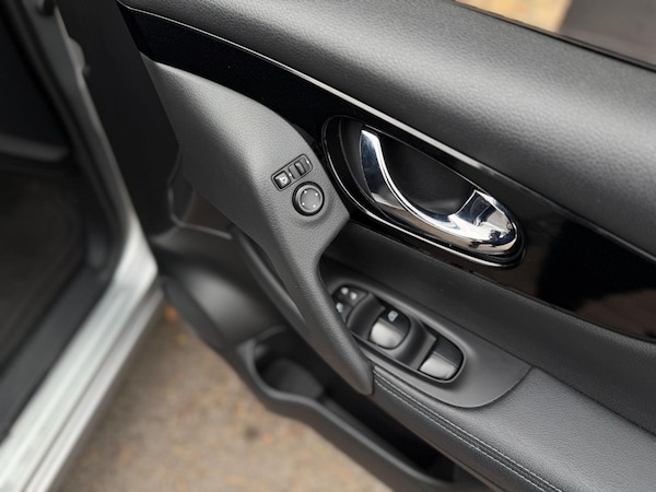 Used Nissan Qashqai 2016 for sale - 76247545: Photo 33