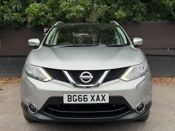 Used Nissan Qashqai 2016 for sale - 76247545: Photo 3