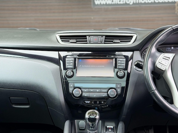 Used Nissan Qashqai 2016 for sale - 76247545: Photo 40