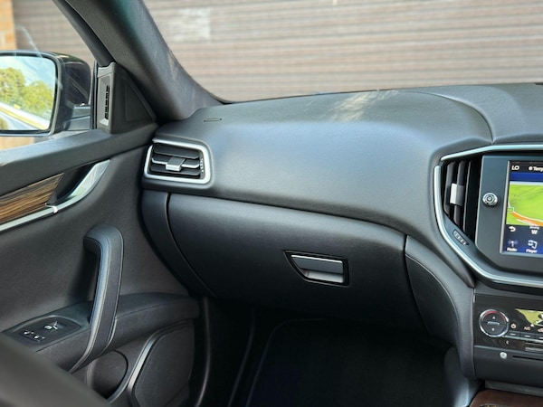 Used Maserati Ghibli 2015 for sale - 76099559: Photo 41