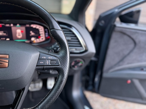 Used SEAT Leon 2018 for sale - 76189799: Photo 36