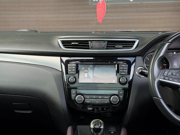 Used Nissan Qashqai 2017 for sale - 76246557: Photo 42