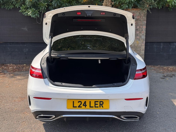 Used Mercedes-Benz E-Class 2018 for sale - 75623961: Photo 10