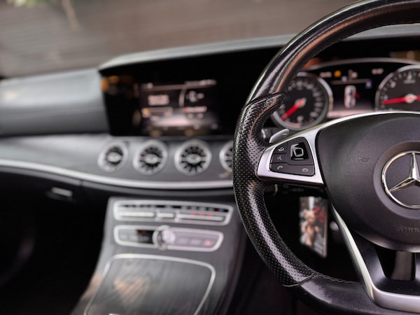 Used Mercedes-Benz E-Class 2018 for sale - 75623961: Photo 33