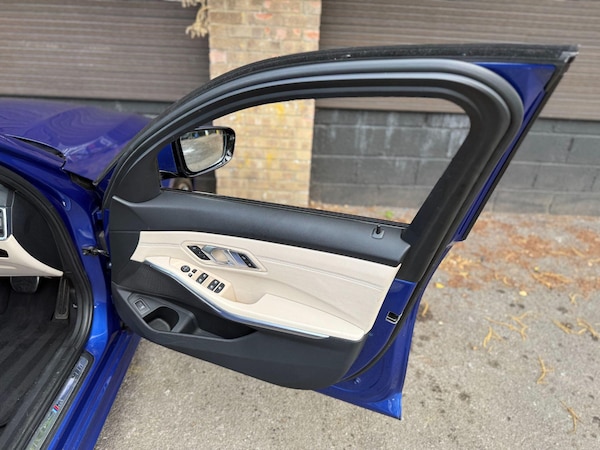 Used BMW 3 Series 2019 for sale - 76099393: Photo 32