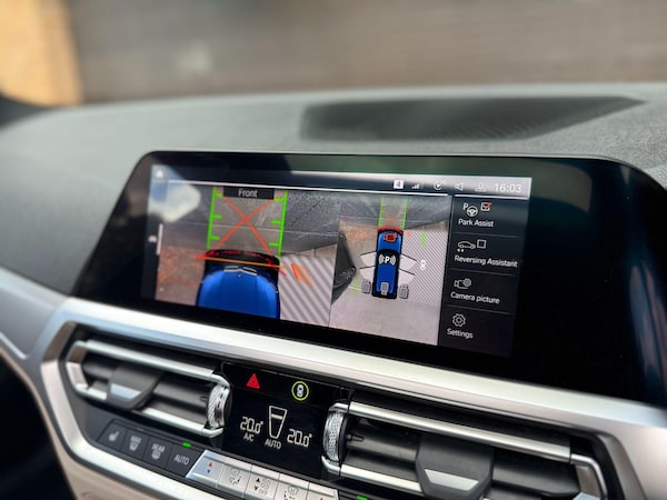 Used BMW 3 Series 2019 for sale - 76099393: Photo 43