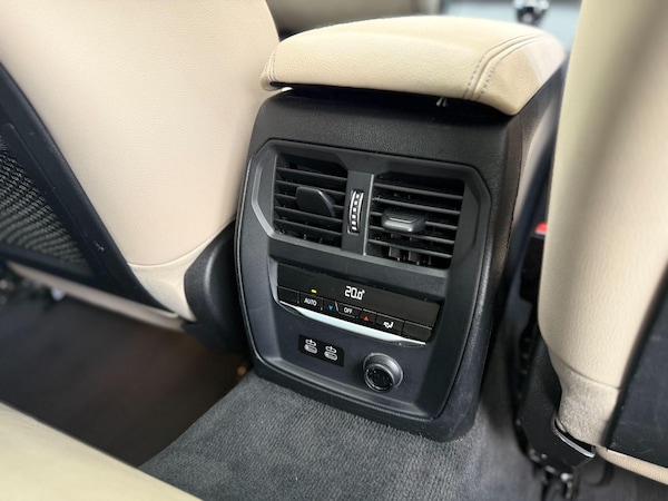 Used BMW 3 Series 2019 for sale - 76099393: Photo 46