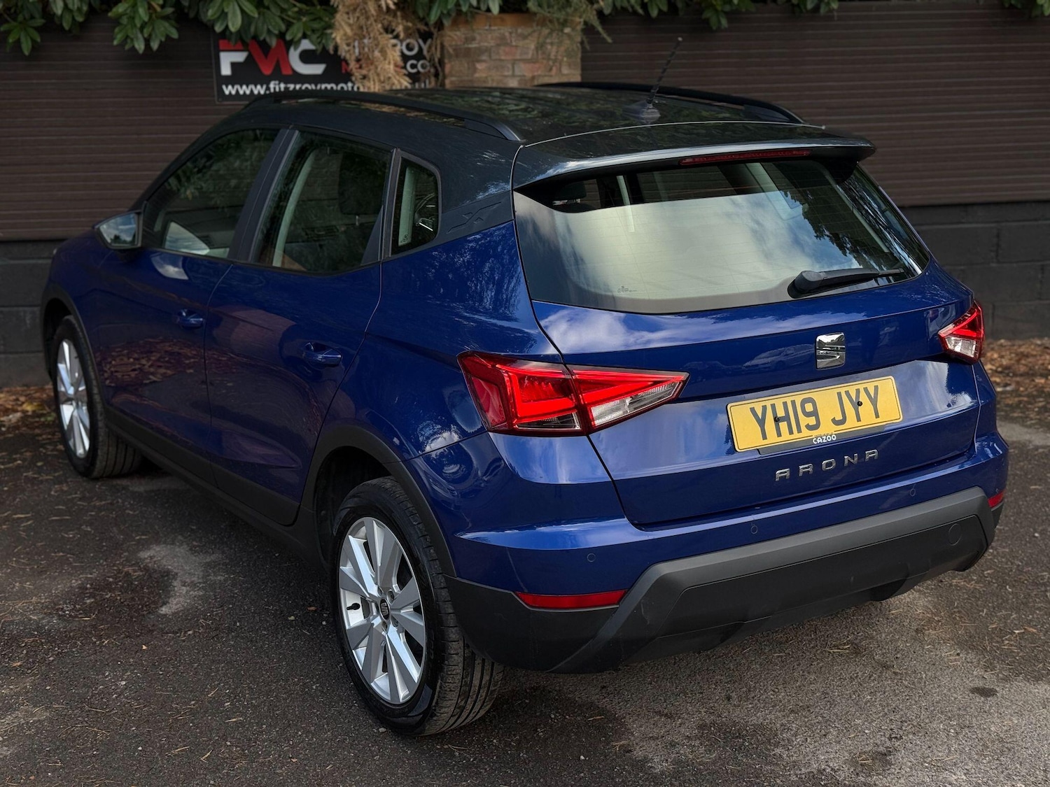 Vehicle 28