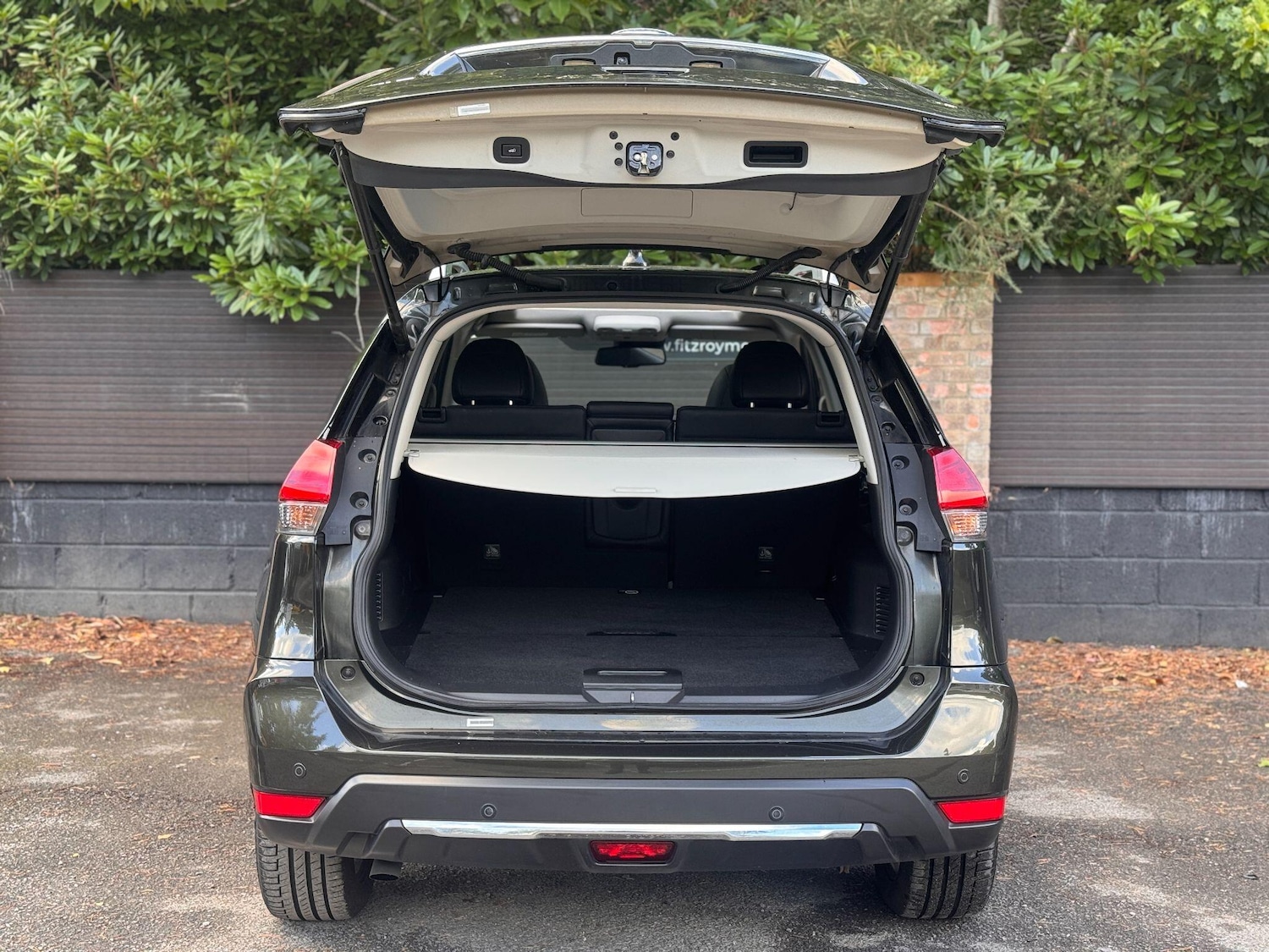 Vehicle 29