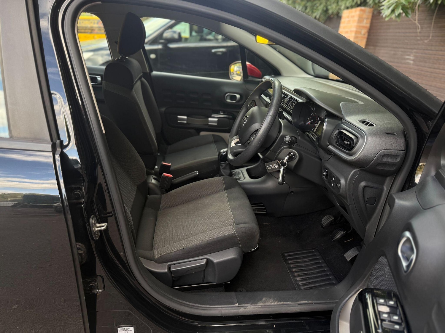 Vehicle 29