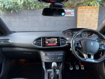 Used Peugeot 308 2016 for sale - 74212657: Photo