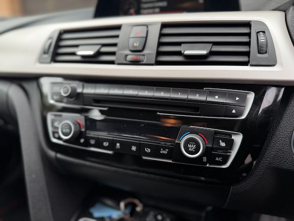 Used BMW 3 Series 2015 for sale - 76247125: Photo 17