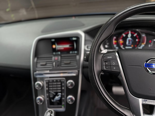 Used Volvo XC60 2014 for sale - 76296070: Photo 33
