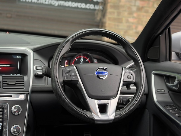 Used Volvo XC60 2014 for sale - 76296070: Photo 39