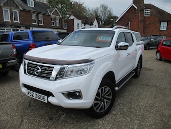 Used Nissan Navara 2017 for sale - 78328922: Photo