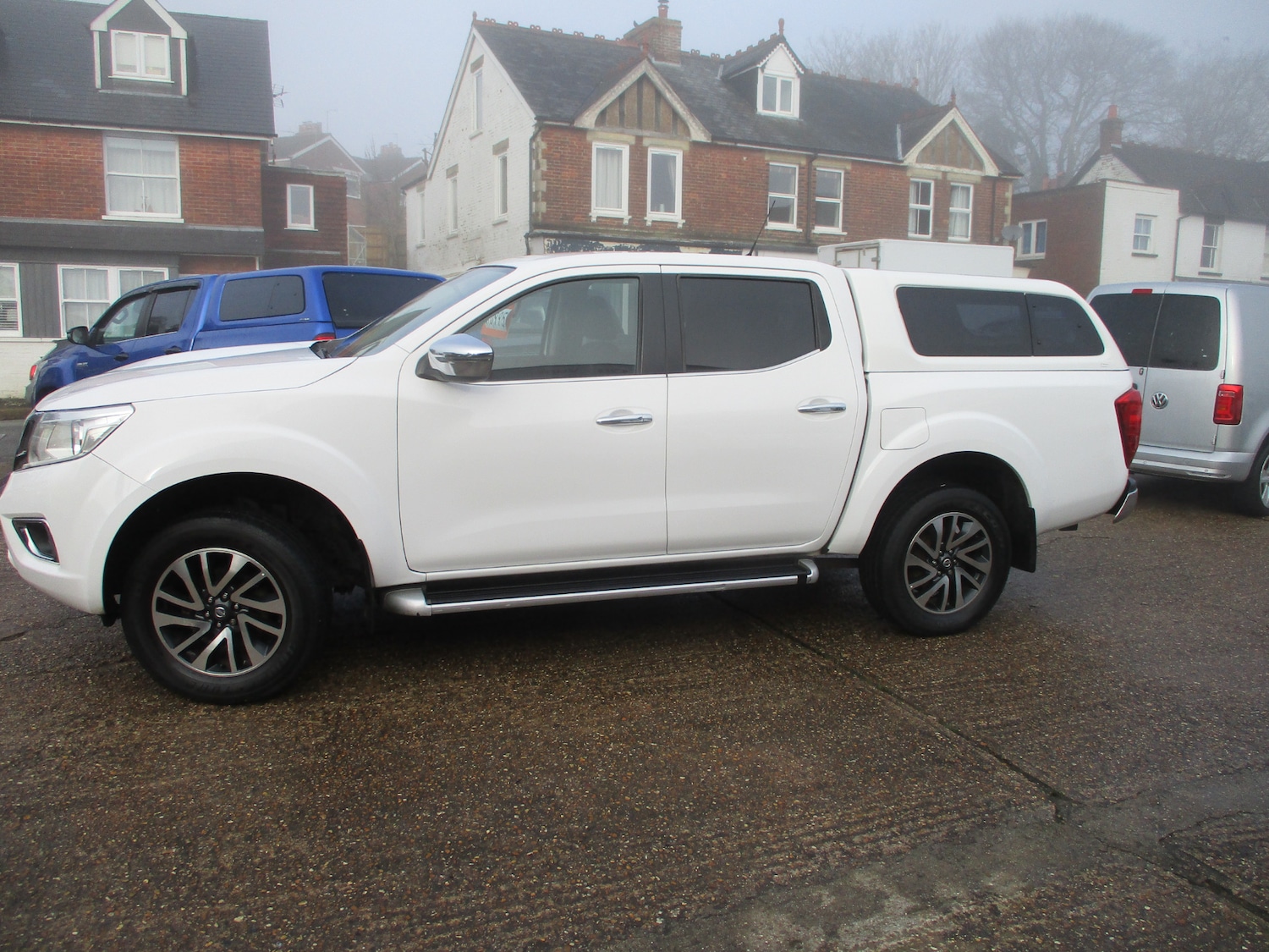 Used Nissan Navara 2018 for sale - 77541519: Photo 2