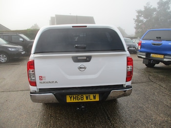 Used Nissan Navara 2018 for sale - 77541519: Photo