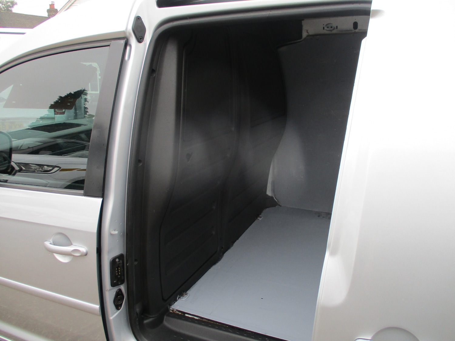 Used Volkswagen Caddy 2018 for sale - 77791043: Photo 19