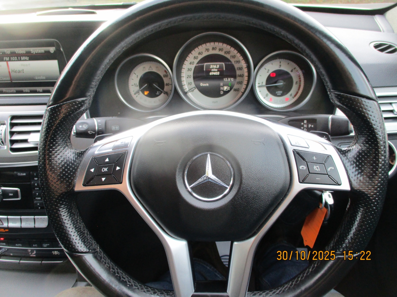Used Mercedes-Benz E Class 2014 for sale - 76418545: Photo 29