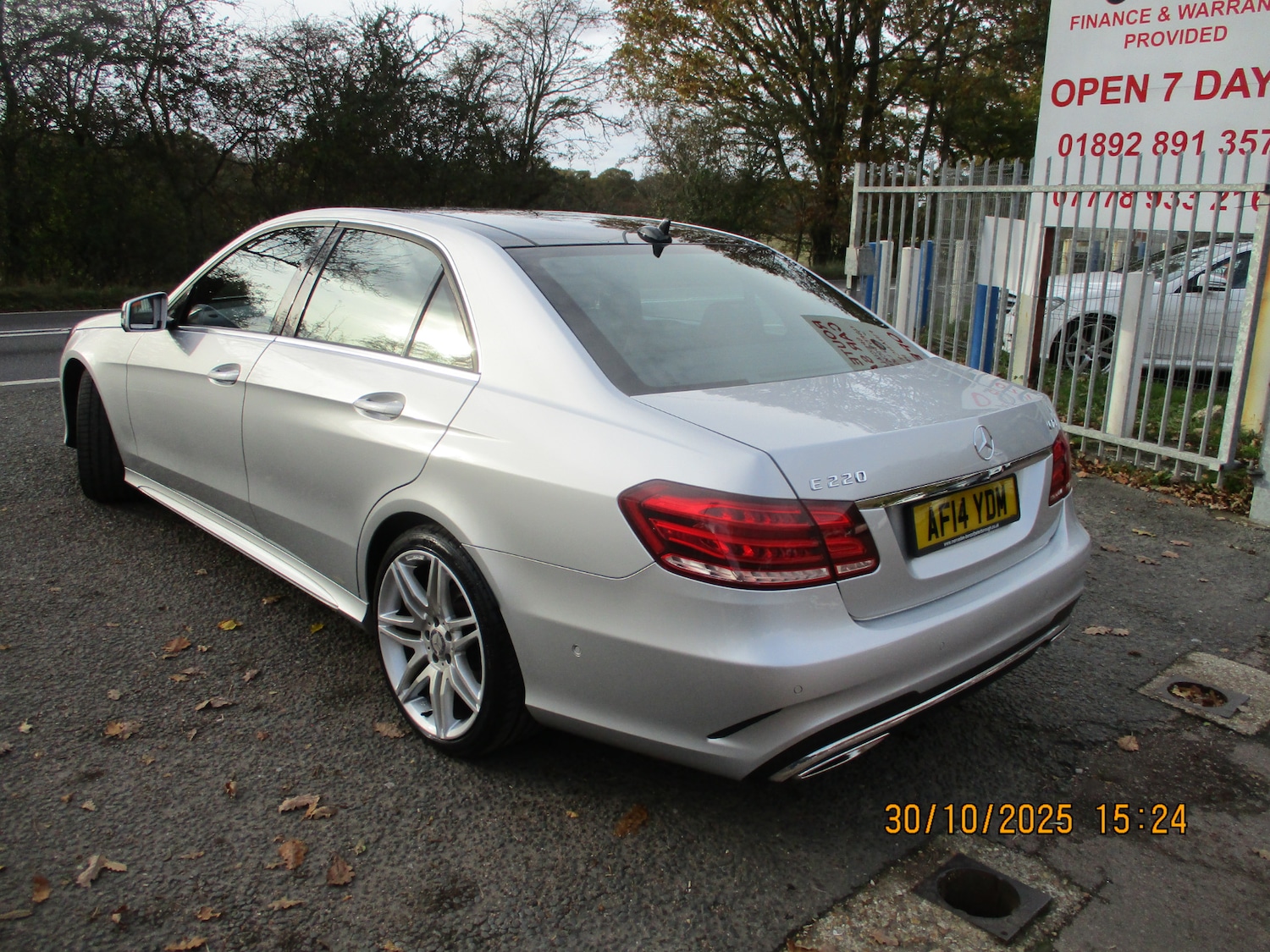 Used Mercedes-Benz E Class 2014 for sale - 76418545: Photo 3