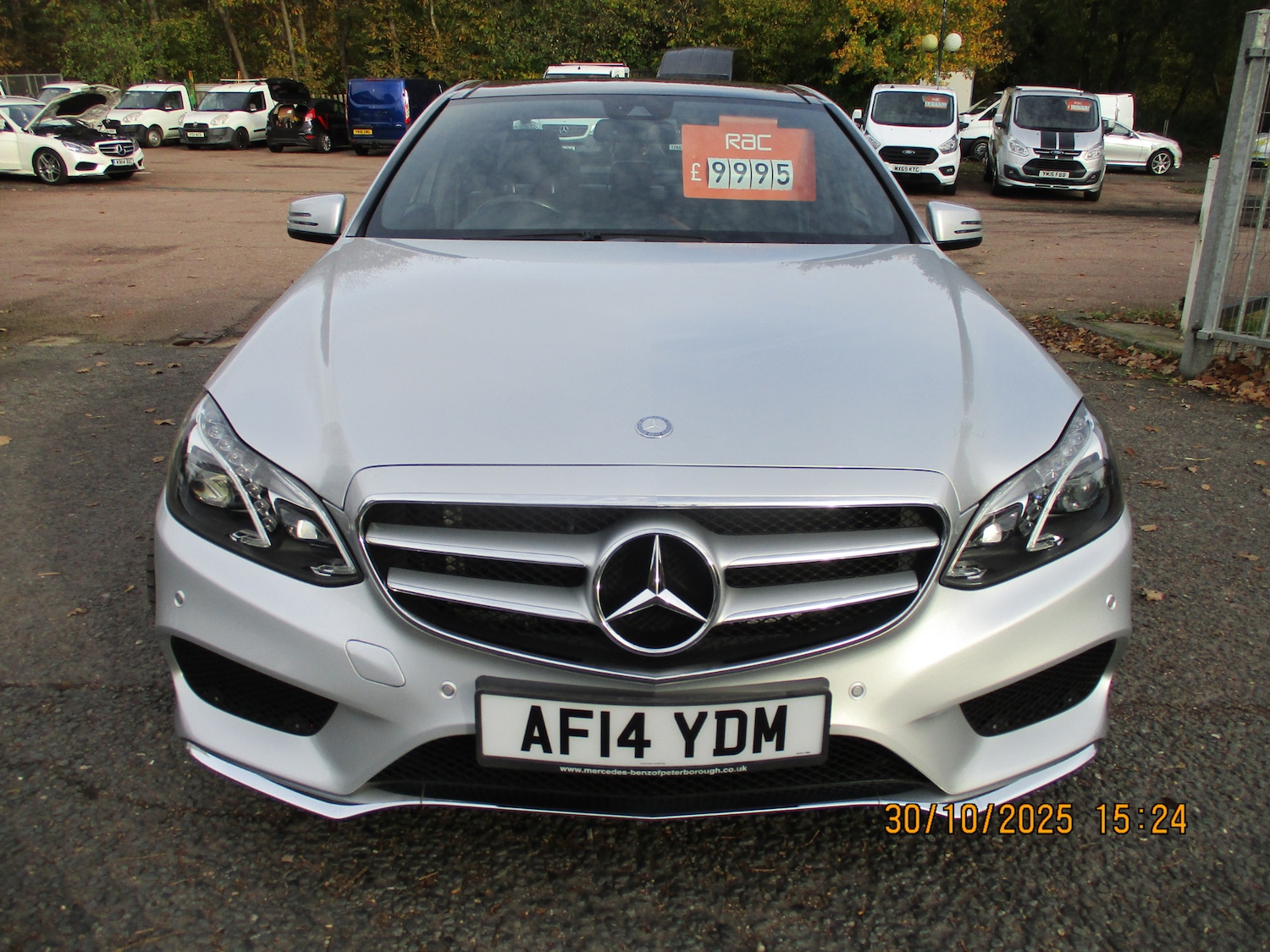 Used Mercedes-Benz E Class 2014 for sale - 76418545: Photo 8