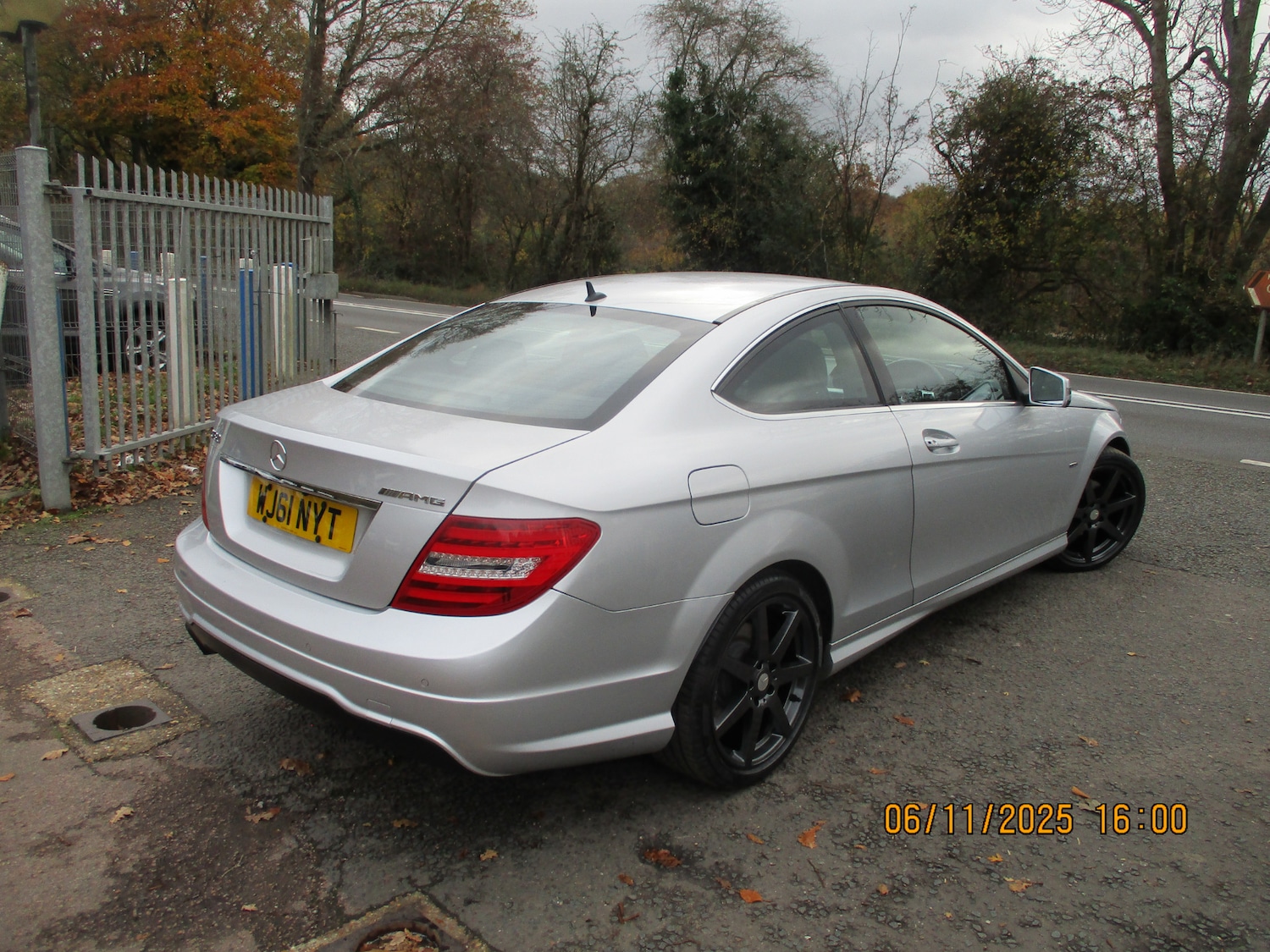 Used Mercedes-Benz C Class 2011 for sale - 76542216: Photo 5