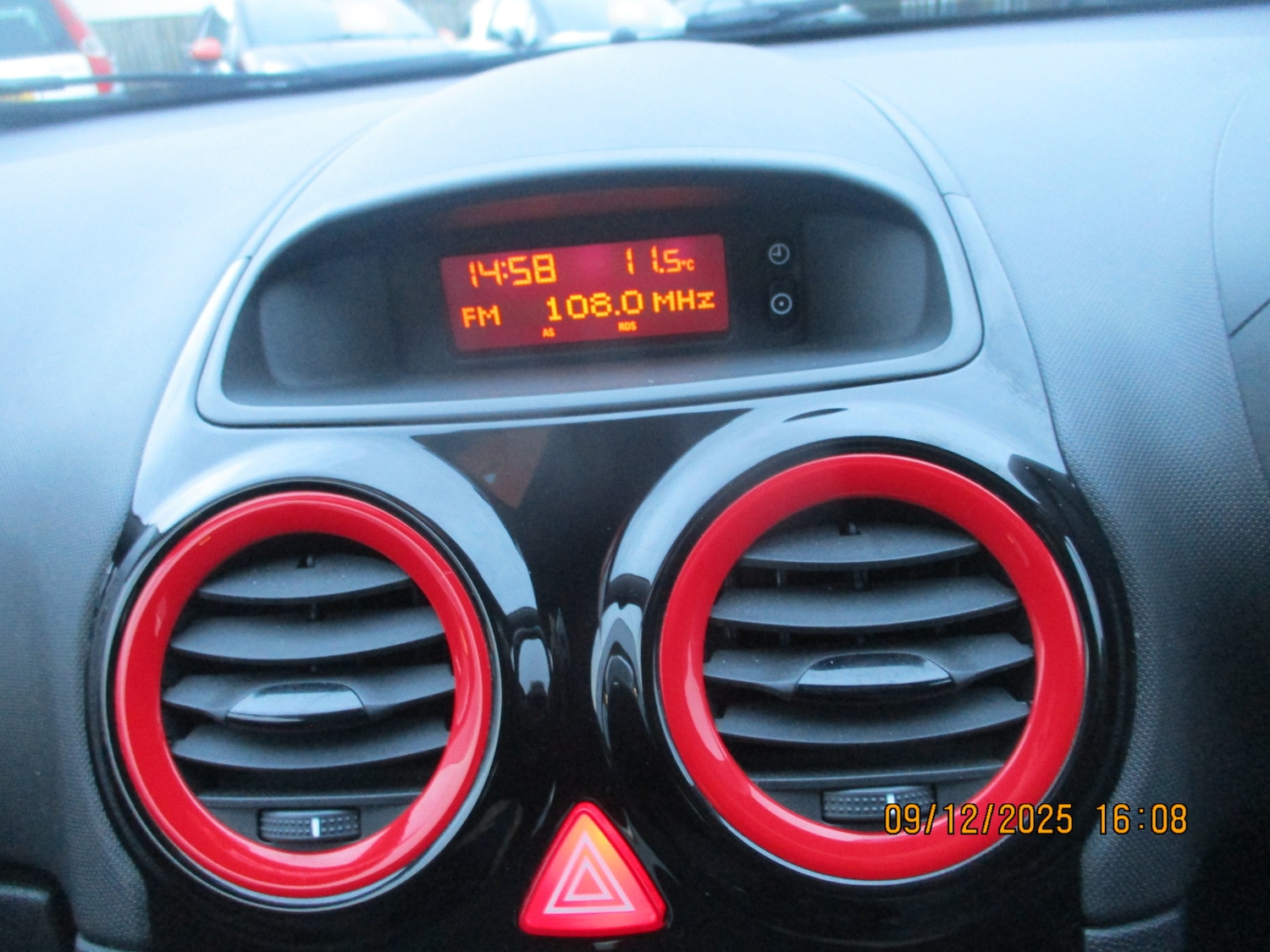 Used Vauxhall Corsa 2013 for sale - 76891554: Photo 15