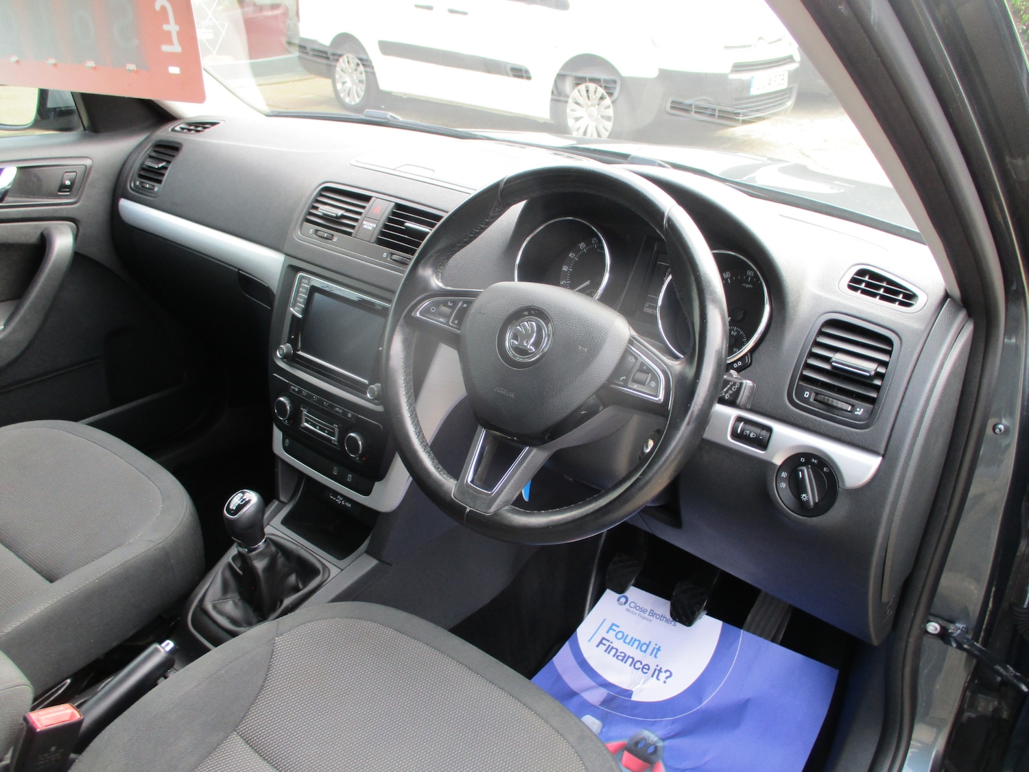 Used Skoda Yeti 2015 for sale - 78092839: Photo 27