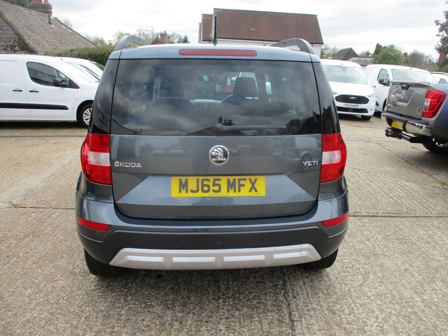 Used Skoda Yeti 2015 for sale - 78092839: Photo 4