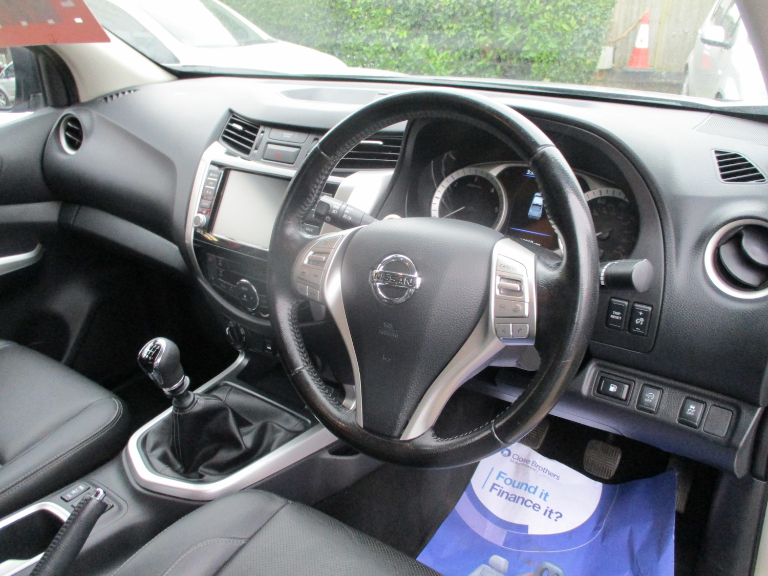 Used Nissan Navara 2020 for sale - 78000611: Photo 25