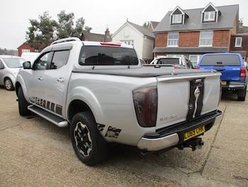 Used Nissan Navara 2020 for sale - 78000611: Photo