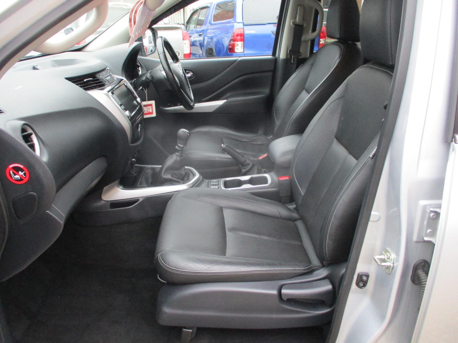 Used Nissan Navara 2020 for sale - 78000611: Photo 9