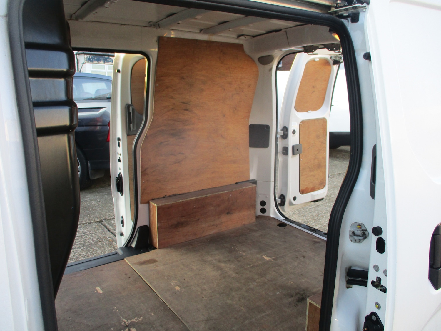 Used Nissan NV200 2013 for sale - 77750100: Photo 19