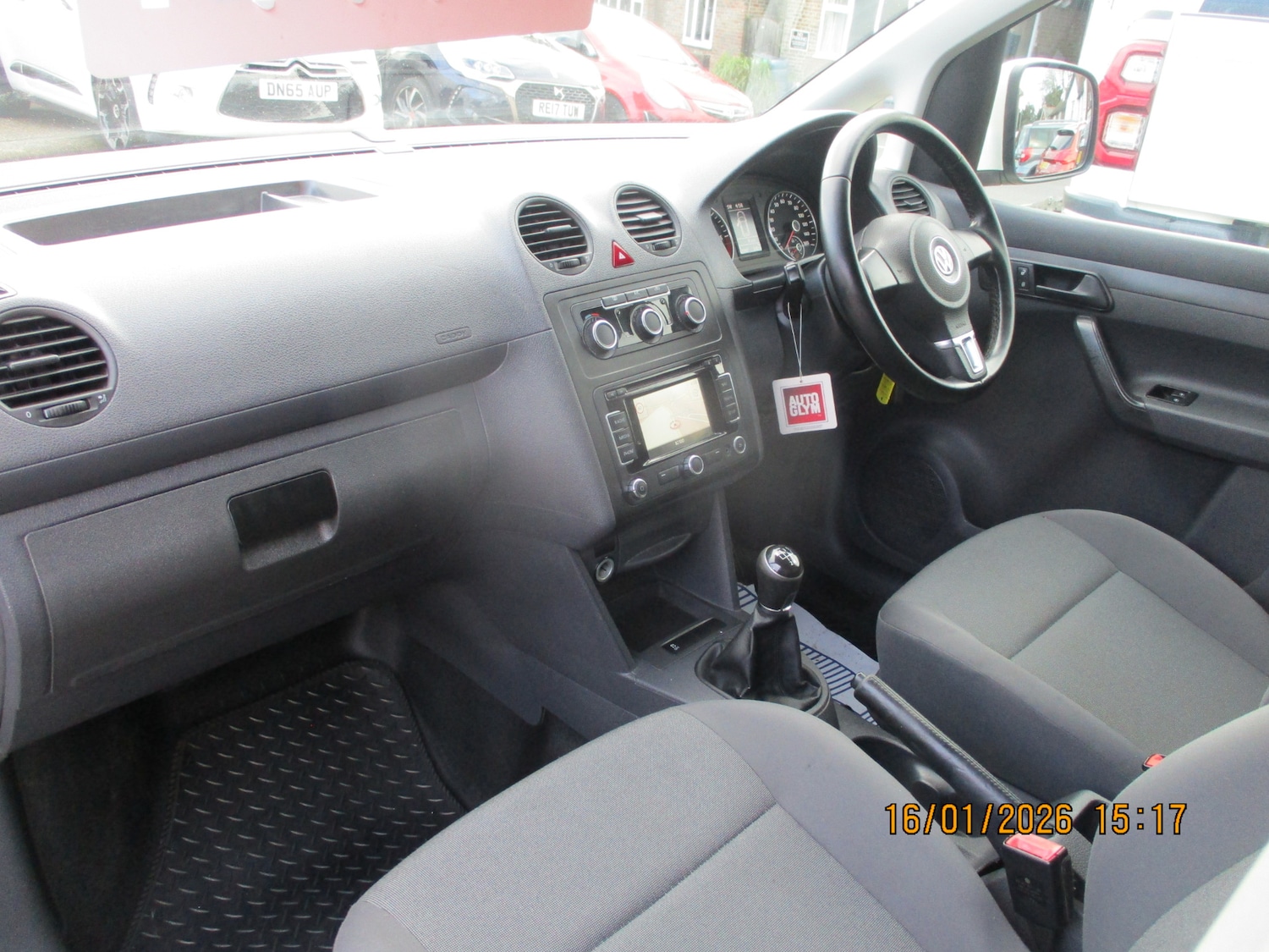 Used Volkswagen Caddy 2015 for sale - 77228302: Photo 11