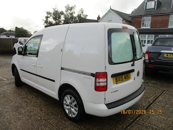 Used Volkswagen Caddy 2015 for sale - 77228302: Photo