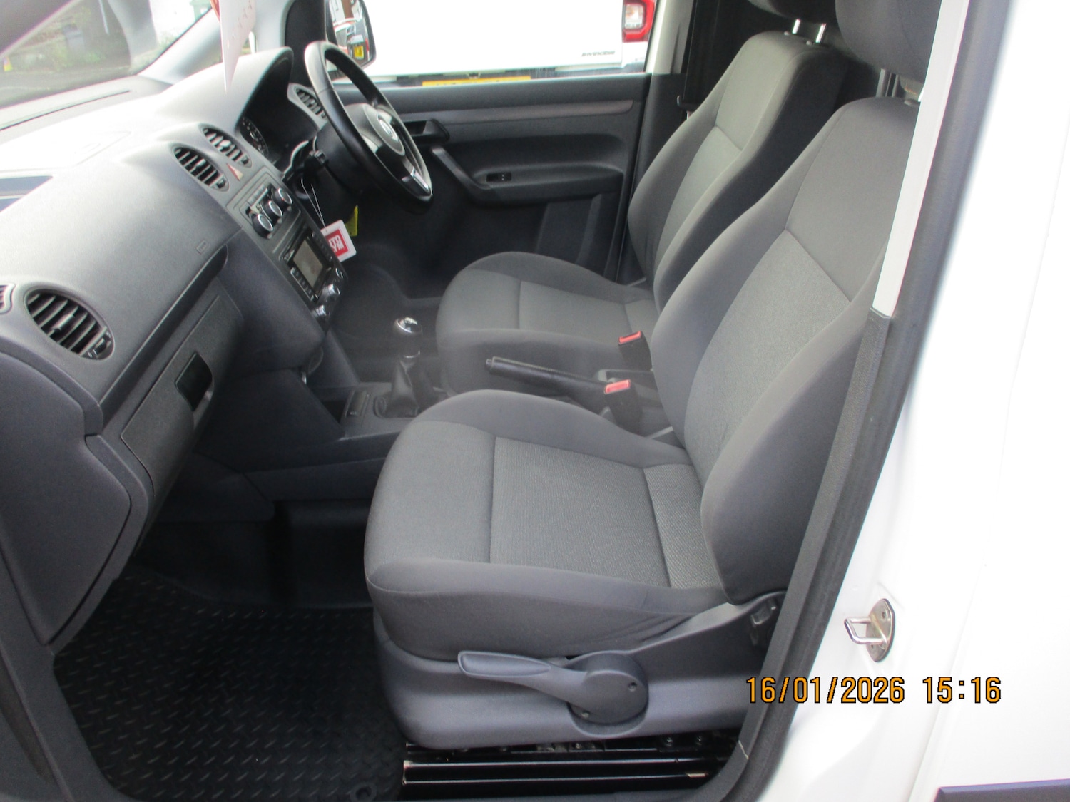 Used Volkswagen Caddy 2015 for sale - 77228302: Photo 9