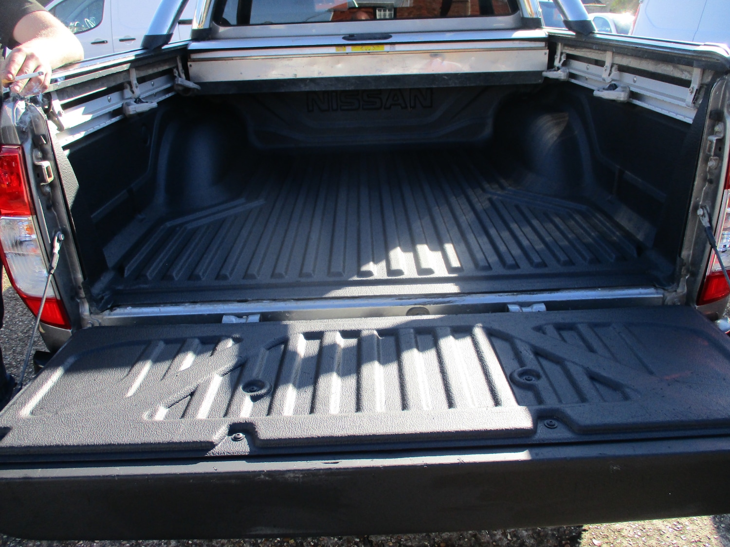 Used Nissan Navara 2016 for sale - 77934120: Photo 24