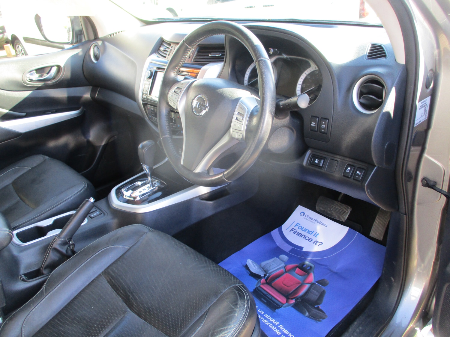 Used Nissan Navara 2016 for sale - 77934120: Photo 29