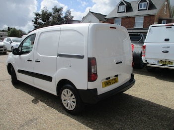 Used Citroen Berlingo 2015 for sale - 78224766: Photo