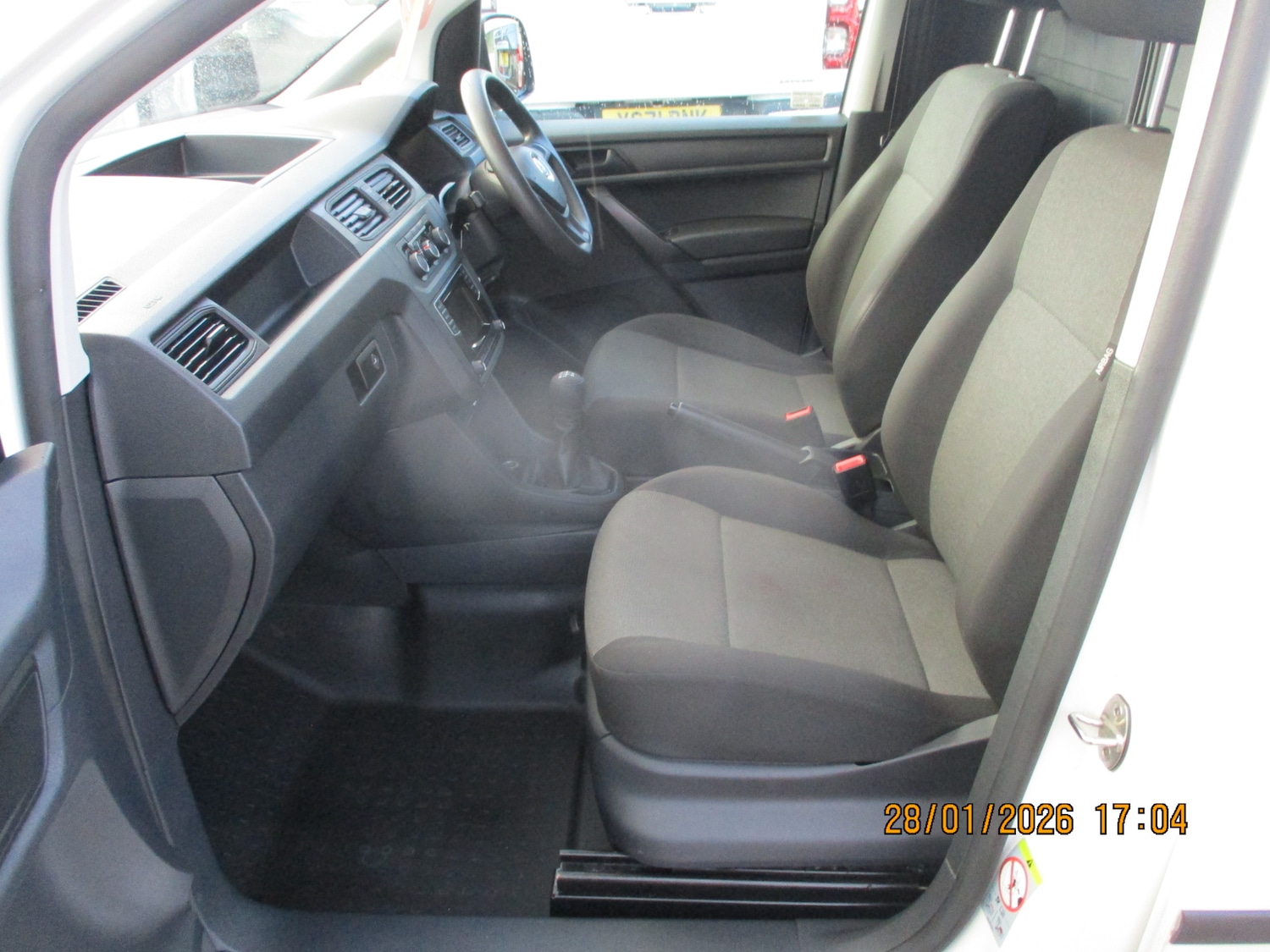 Used Volkswagen Caddy Maxi 2017 for sale - 77357578: Photo 12