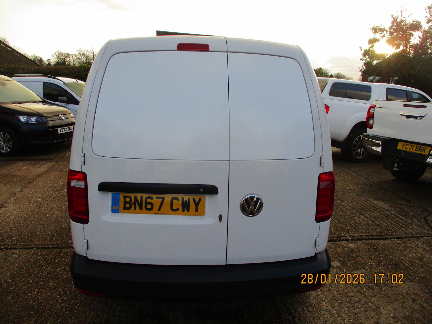 Used Volkswagen Caddy Maxi 2017 for sale - 77357578: Photo 4