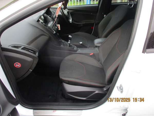 Used Ford Focus 2016 for sale - 76254825: Photo 12