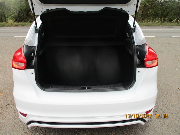 Used Ford Focus 2016 for sale - 76254825: Photo 16