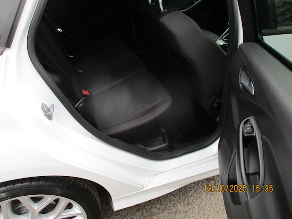 Used Ford Focus 2016 for sale - 76254825: Photo 17