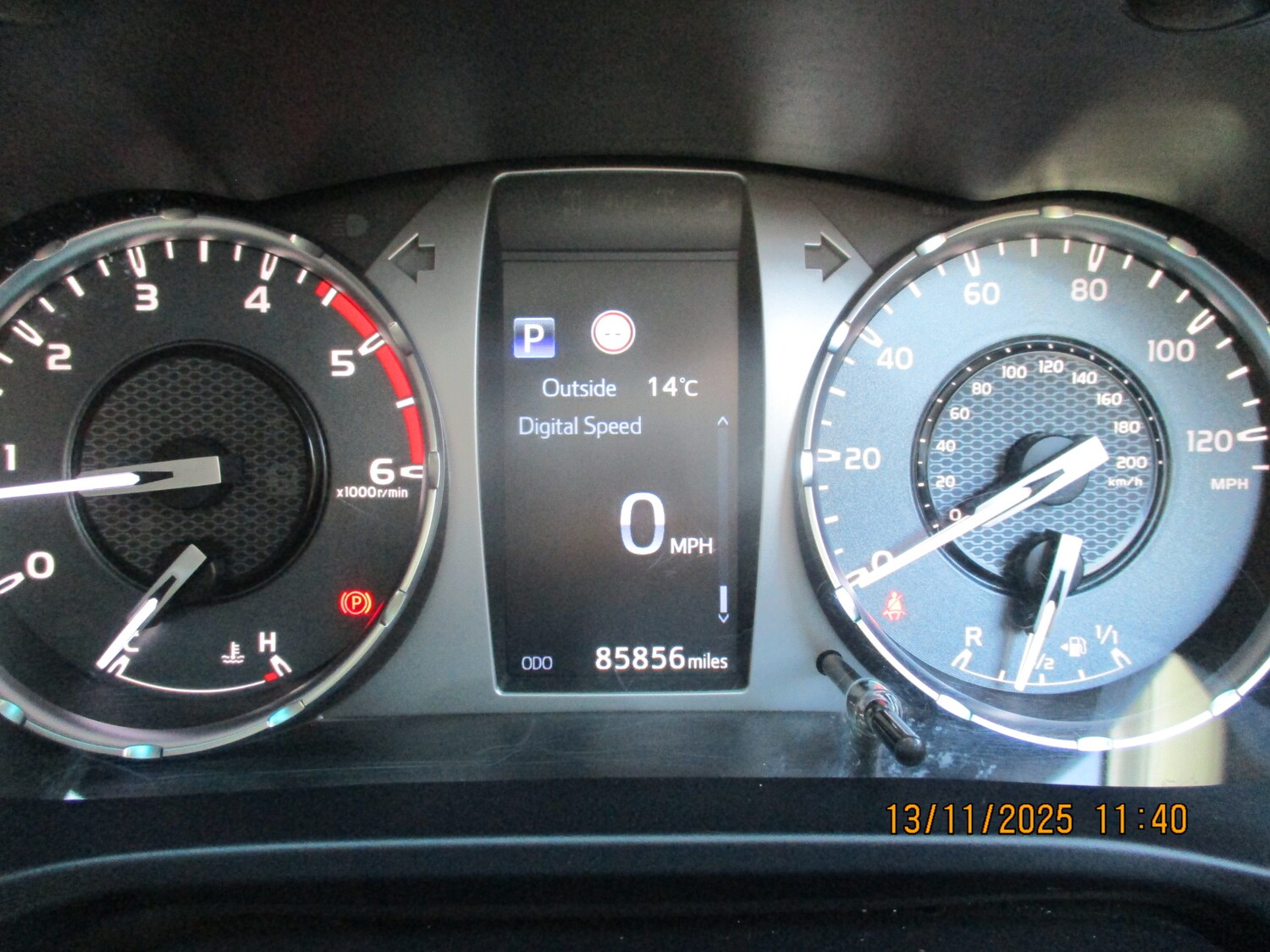 Used Toyota Hilux 2021 for sale - 76567837: Photo 15